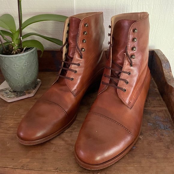 Lace up Leather Ankle Boots made in Florence Italy - Picture 9 of 11